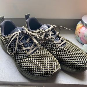 Mesh nobull runners